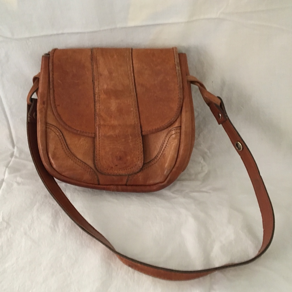 Vintage Leather crossbody saddle Purse Handbag